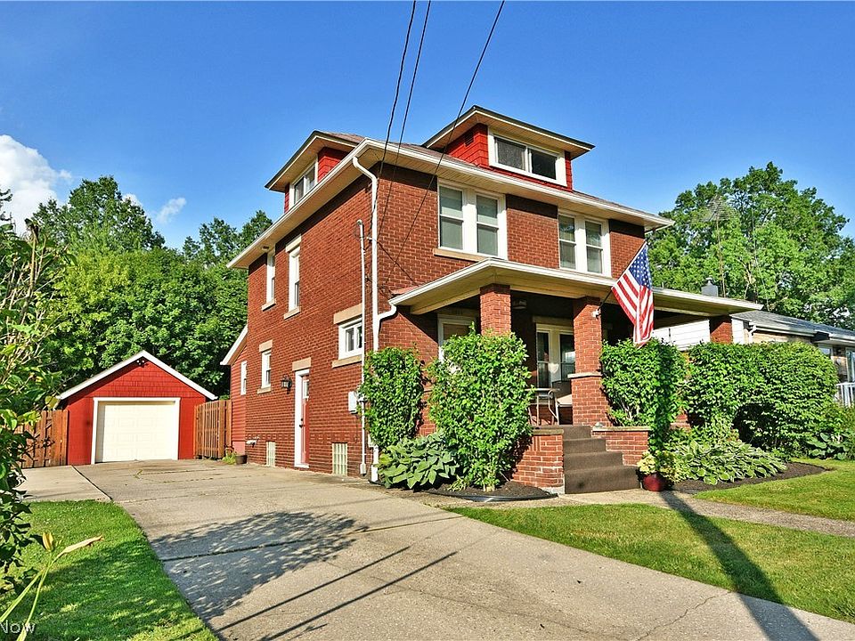 1st image of 2076 Vernon Ave NW
