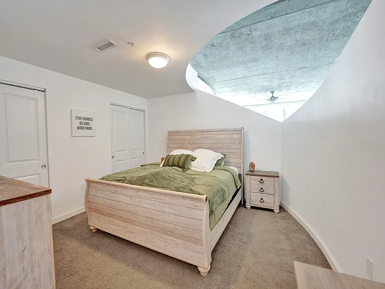 300 S Australian Ave #1009 — Photo 16