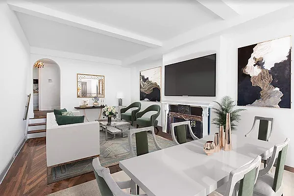 Sold by Sotheby's International Realty | media 2