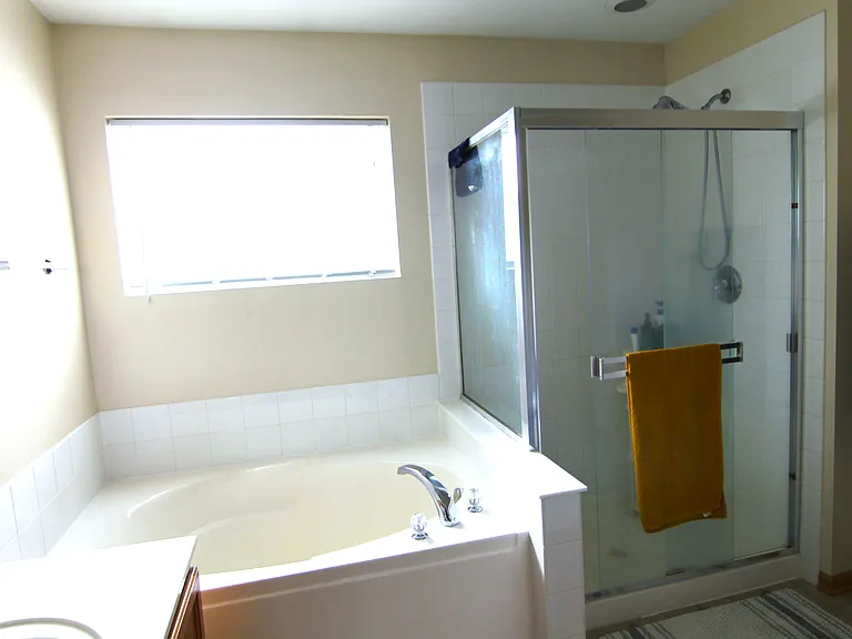 1303 Waverly Dr — Photo 13