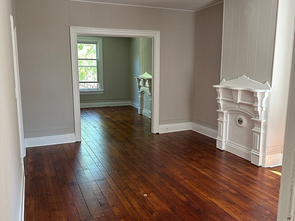 1st image of 294 Richmond Ave #2