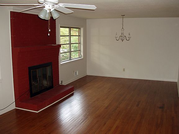 3rd image of 675 Bounty Dr