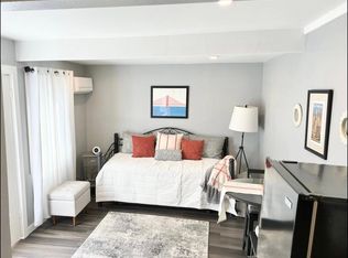 5300 Genoa St #D, Emeryville, CA 94608