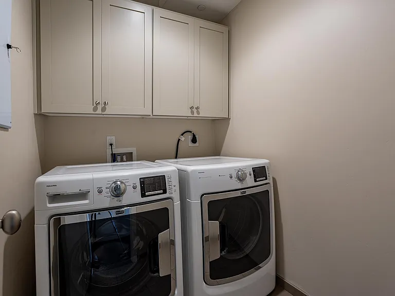 959 S Ash Ave #1002 — Photo 37