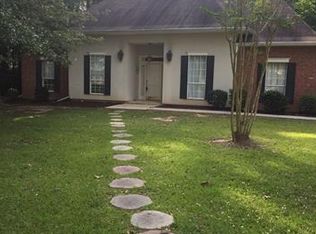Erin Dr, Covington, LA 70433