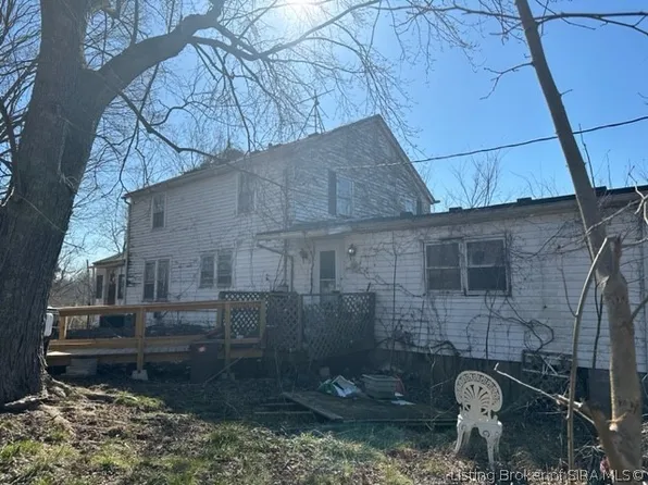 5612 Highway 160, Charlestown, IN 47111