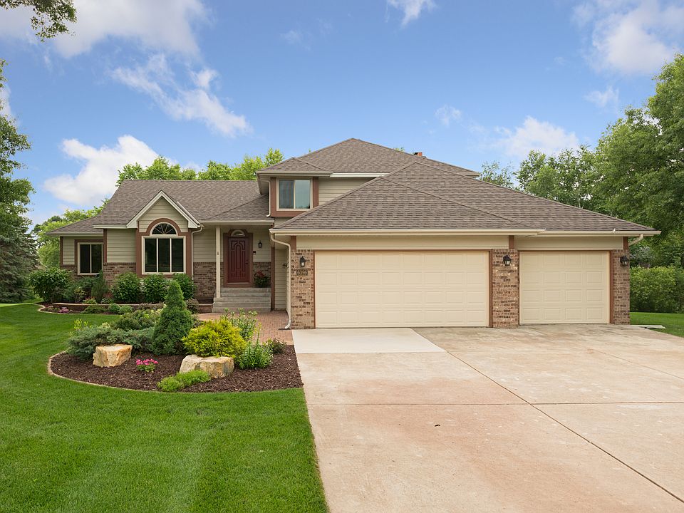1st image of 6396 Deerwood Ln