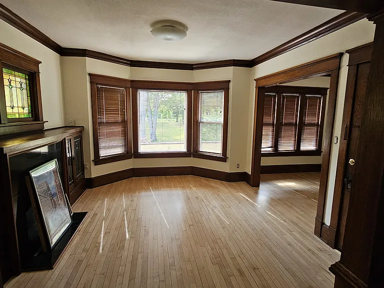 2978 S Logan Ave #2978 — Photo 3