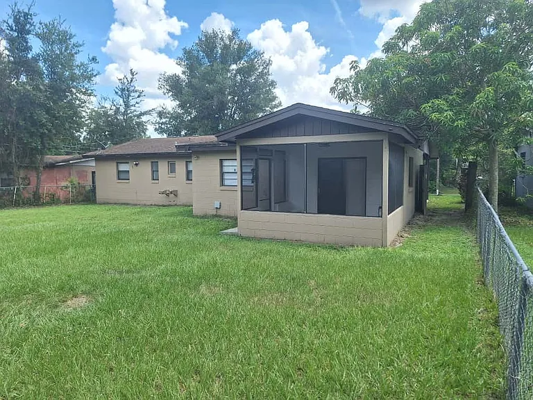 531 Wigman Dr — Photo 25