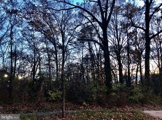 9017 Magnolia Ave, Lanham, MD 20706