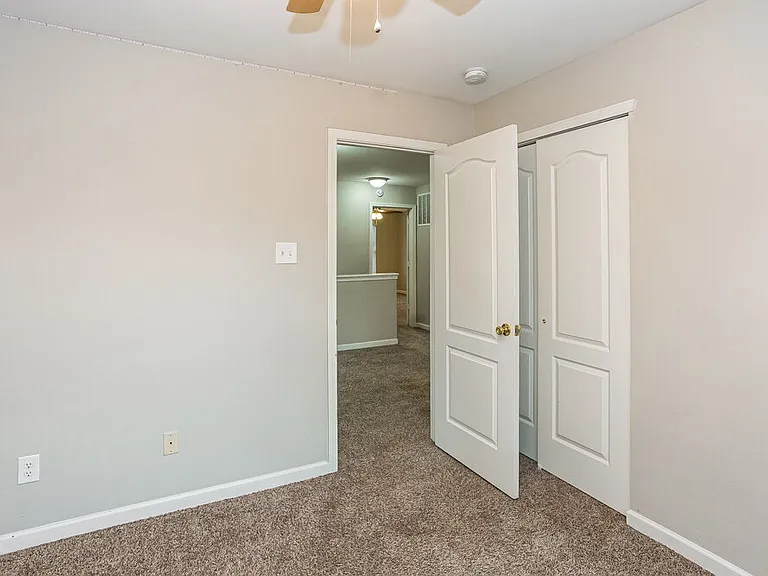 4068 Kellybrook Dr — Photo 14