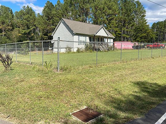 3rd image of 3604 Redman Hall Rd