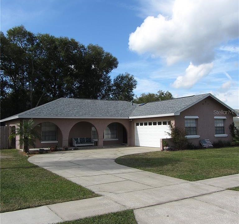 1st image of 1108 Branchwood Dr