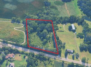 23611 N Kelsey Rd, Lake Barrington, IL 60010