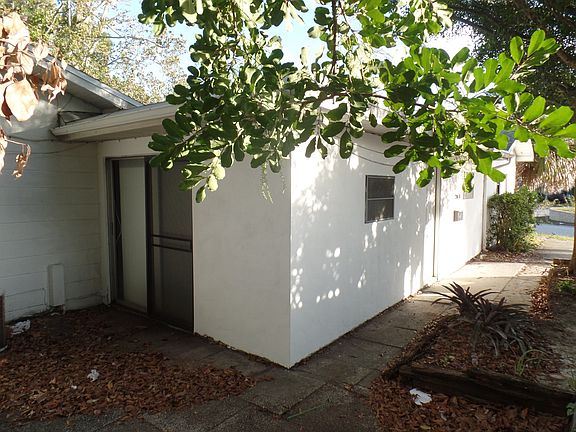 3rd image of 216 S Lincoln Ave #B
