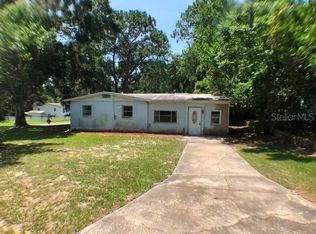 405 Areca St, Fruitland Park, FL 34731