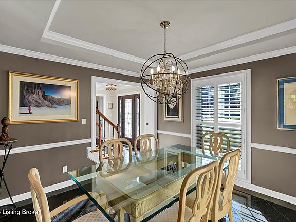 3rd image of 10612 Edgewater Rd