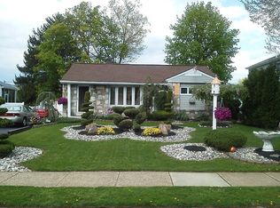 2705 Veser Ln, Willow Grove, PA 19090