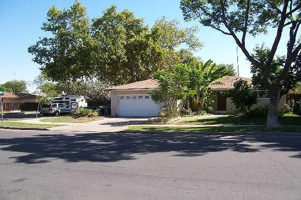 3168 Nottingham Ave photo 1