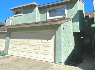 5302 Barrymore Dr, Oxnard, CA 93033