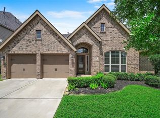 114 Meadow Run Dr, Conroe, TX 77384