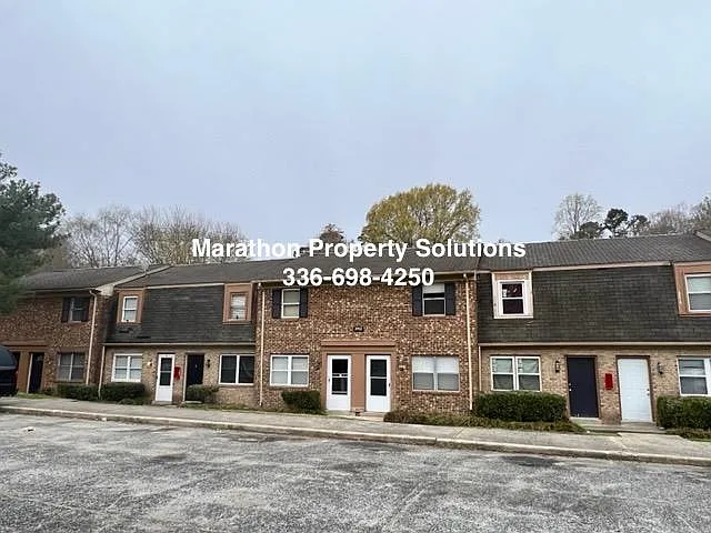 3923 Overland Hts #B