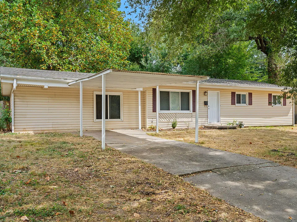 442 S Monte Vista Ave