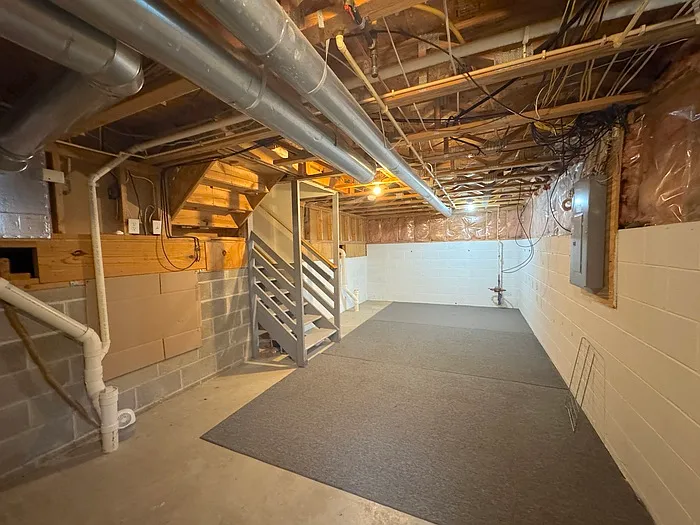 8577 Clover Glade Dr — Photo 23