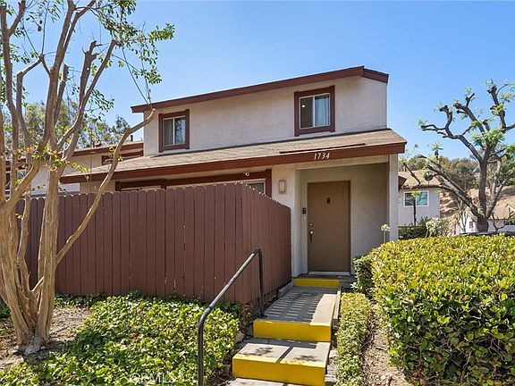 3rd image of 1734 Bradbury Dr Unit 74