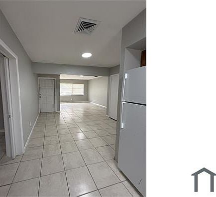 3rd image of 6401 Julie St
