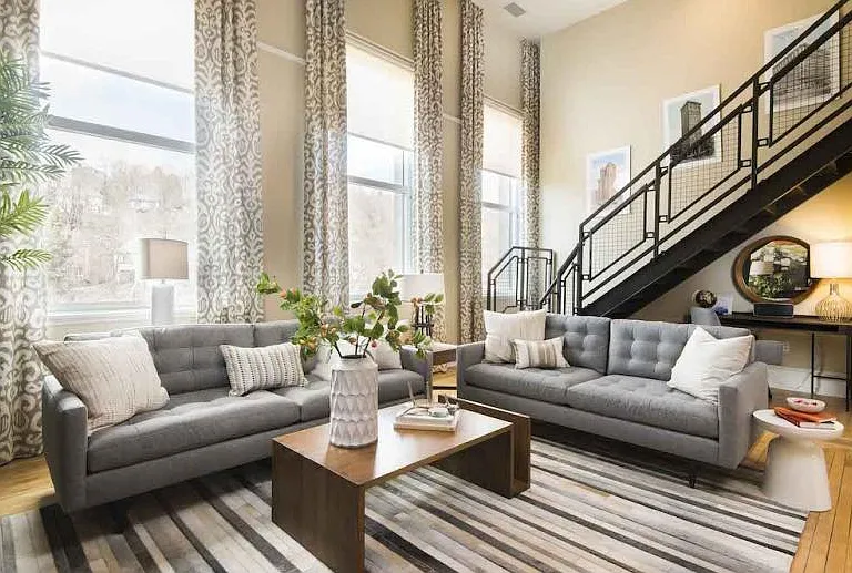 SCHENLEY APARTMENTS — Photo 7