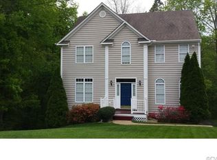 5718 Harbour Ridge Rd, Midlothian, VA 23112