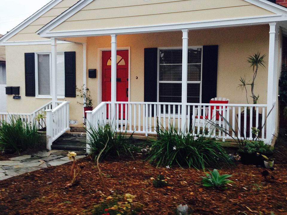 1st image of 7134 W 85th St