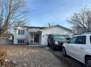 6528 109th Pl N, Champlin, MN 55316