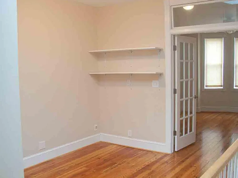 616 S Ellwood Ave — Photo 9