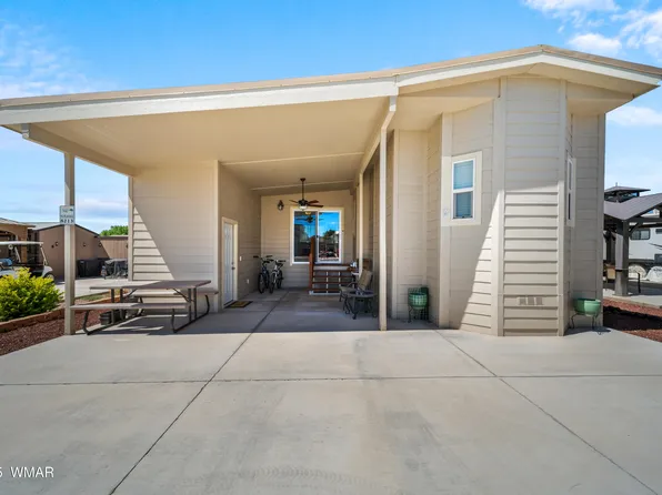 8213 Apache Way #415, Show Low, AZ 85901