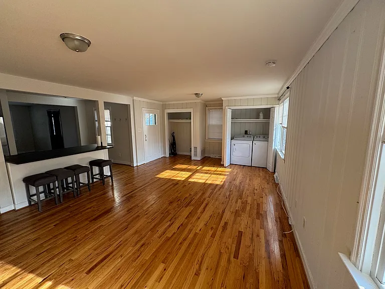 6515 Wessex Ln — Photo 6
