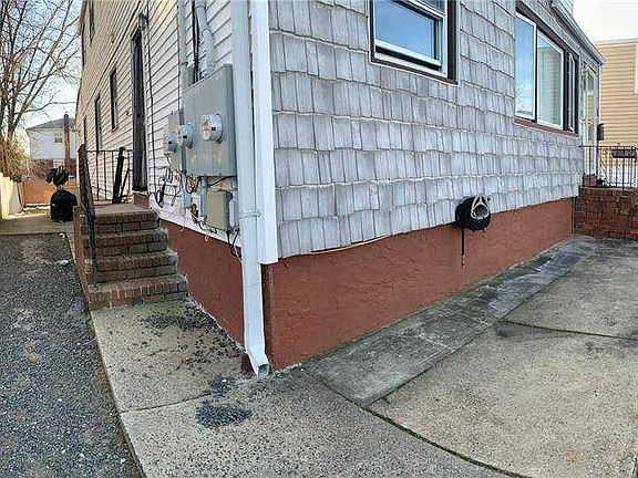 5th image of 91 Adams St