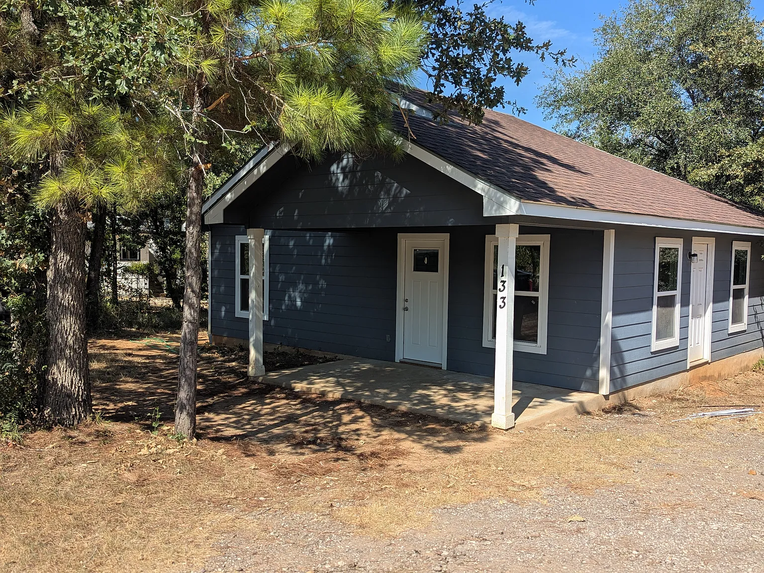 2 bed, 1000 sqft, $1,550 — Photo 1