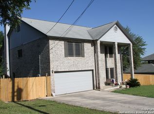 1826 Highland Mist Ln, San Antonio, TX 78251