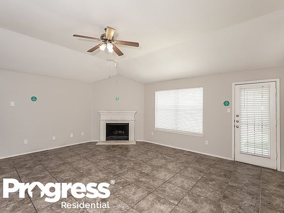 3rd image of 782 Catalina Dr