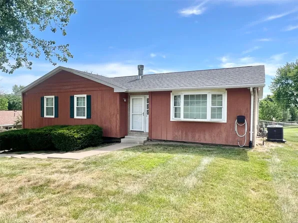 442 Head Ln, Hannibal, MO 63401