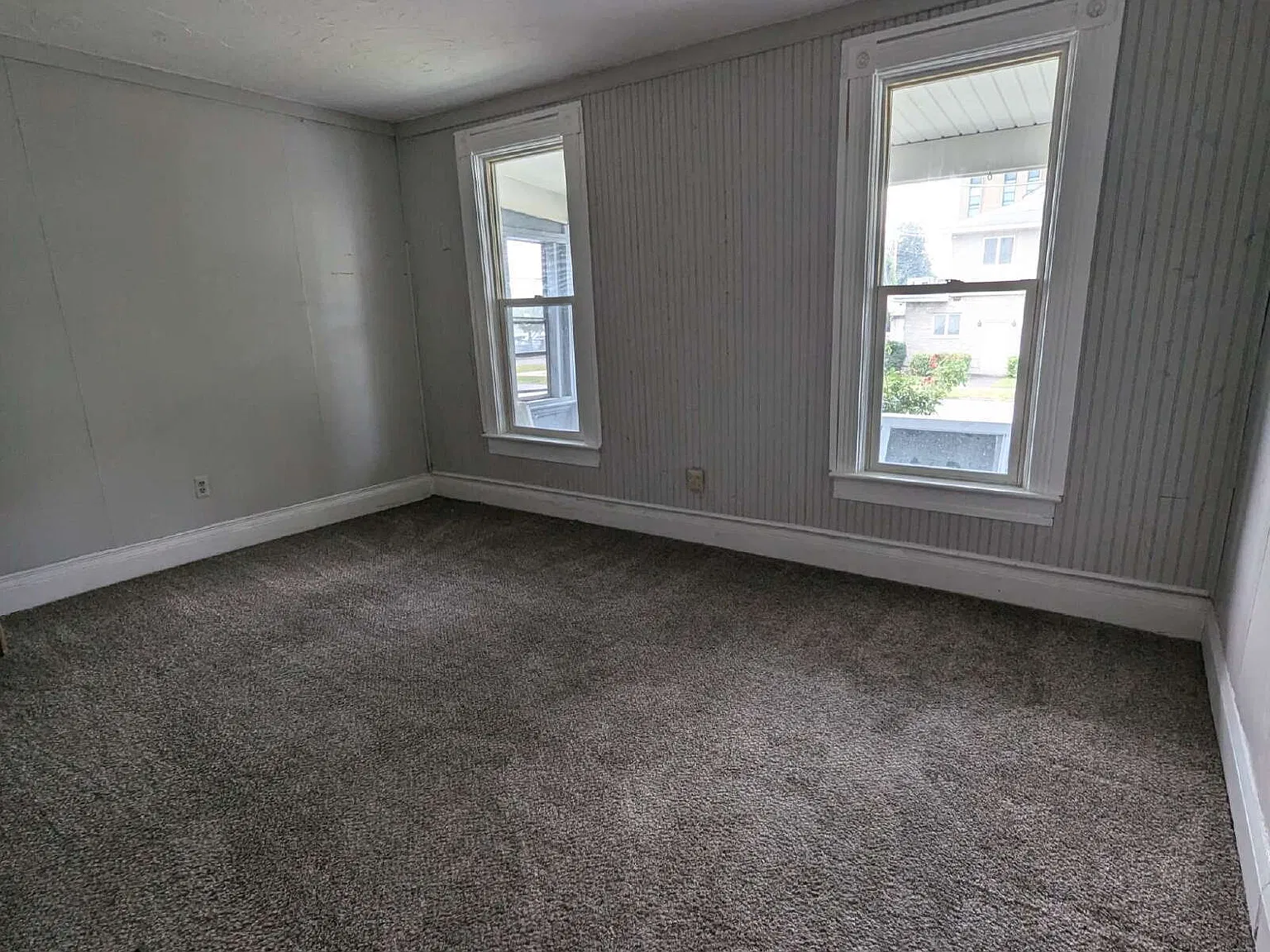 2 bed, 1.0 bath, $1,200 — Photo 4