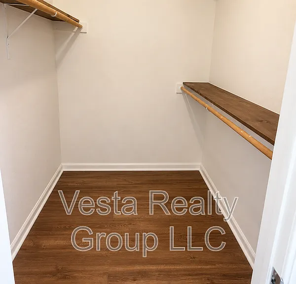 110 Thomas Trl — Photo 16