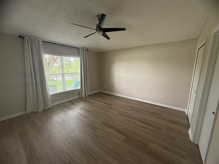 1744 Arash Cir — Photo 17
