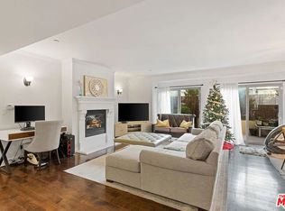 1522 Amherst Ave APT 101, Los Angeles, CA 90025