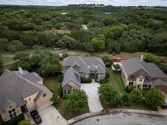 3rd image of 26358 Tawny Way