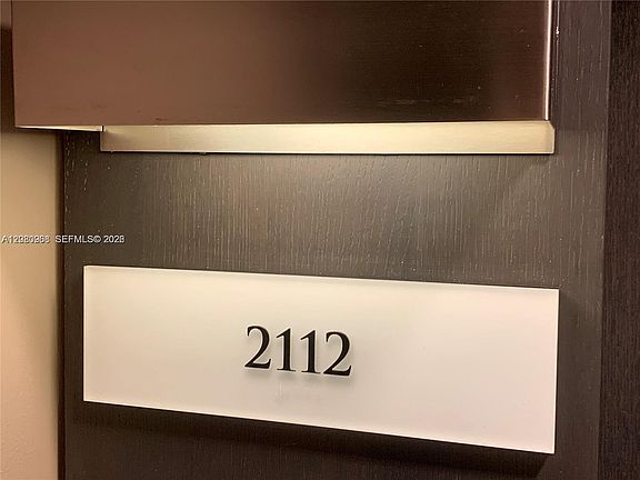 2nd image of 900 Biscayne Blvd APT 2112