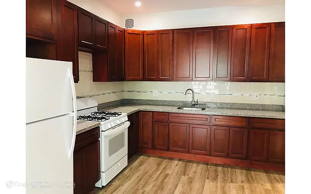 Rented by Douglas Elliman | media 8