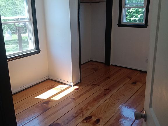 5th image of 166 Pleasant Ridge Rd #2